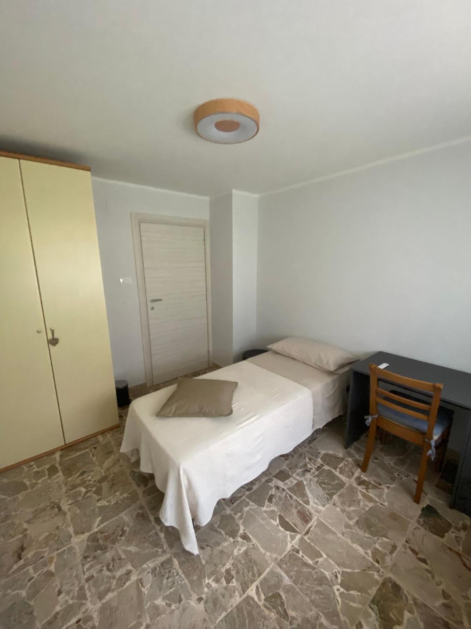 Direttamente Sul Lungomare Apartment Pescara Exterior photo